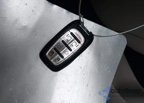 2017 Chrysler Pacifica Limited z USA, uszkodzony, nr VIN 2C4RC1GG0HR514326